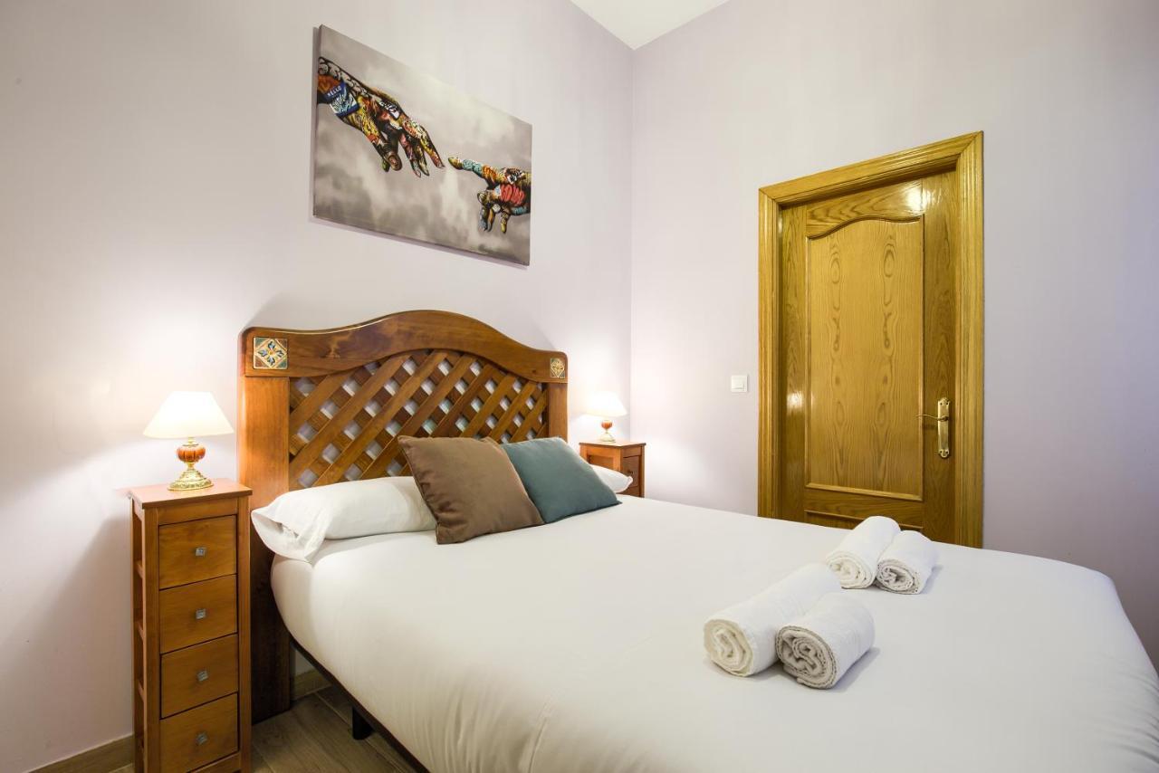 Charming Tirso De Molina I Apartment Мадрид Екстериор снимка