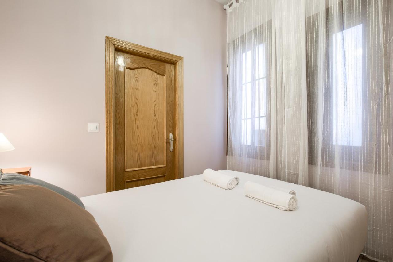 Charming Tirso De Molina I Apartment Мадрид Екстериор снимка